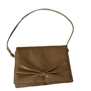 Small tan vintage purse